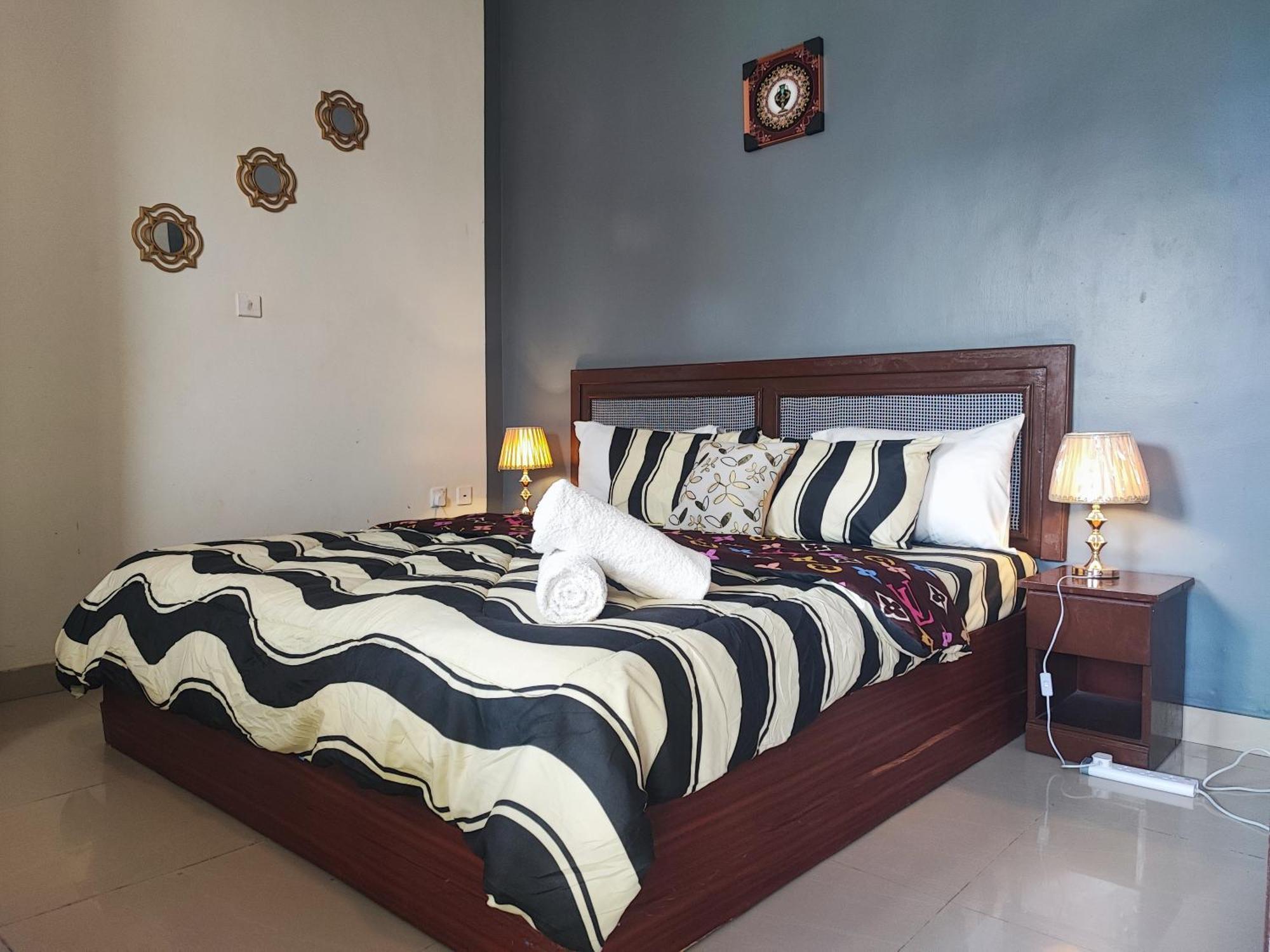 Ellisa Hospitality And Spa Hotell Accra Exteriör bild