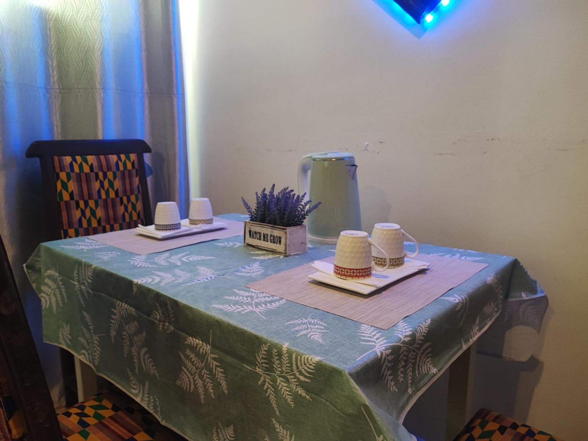 Ellisa Hospitality And Spa Hotell Accra Exteriör bild
